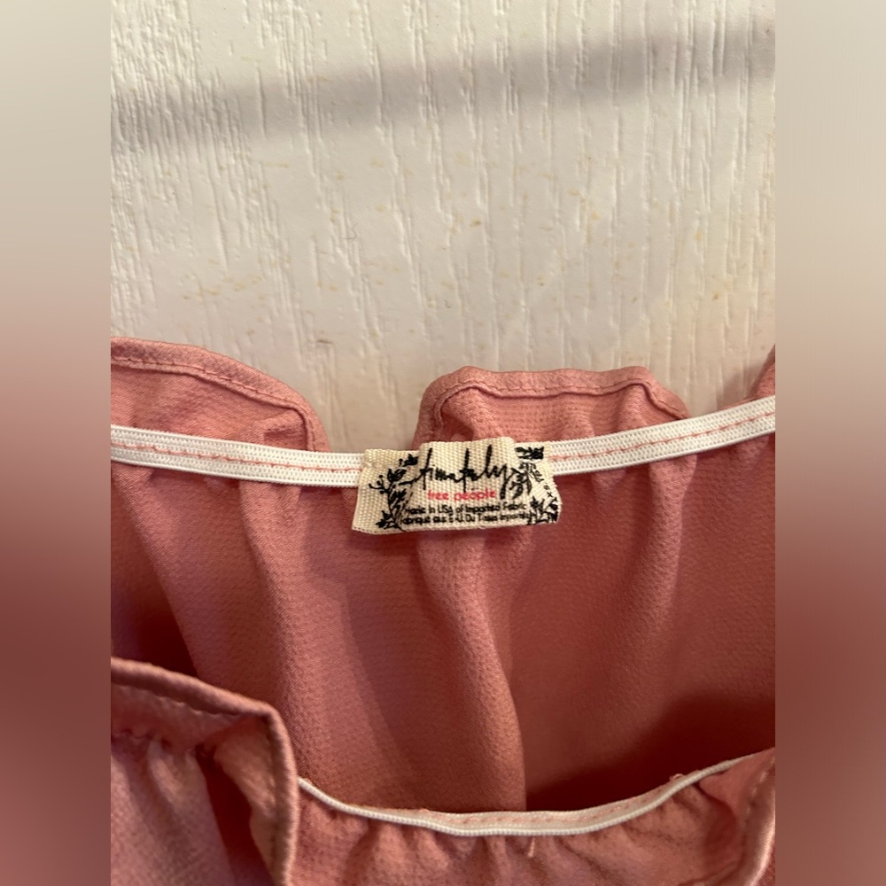 Gently Loved Free People Cropped Cami - Picture 3 of 5